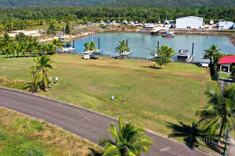 31 Trade Winds Dr, Cardwell QLD 4849
