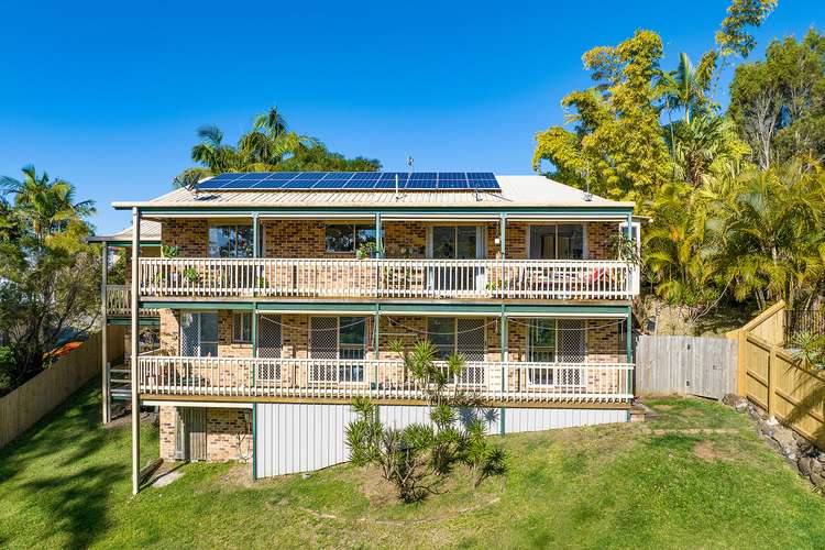 29 Warrambool Rd, Ocean Shores NSW 2483