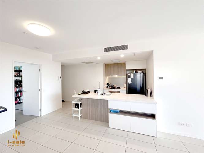 Fifth view of Homely apartment listing, Unit 404/31 Musk Ave, Kelvin Grove QLD 4059