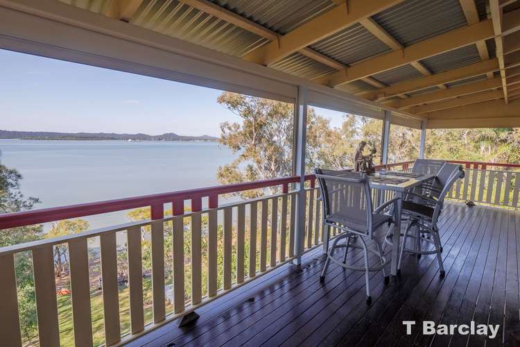 42 Resthaven Dr, Lamb Island QLD 4184