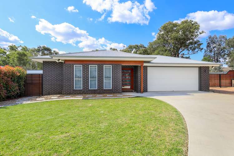 Main view of Homely house listing, 10 Glenwood Ct, Warwick QLD 4370