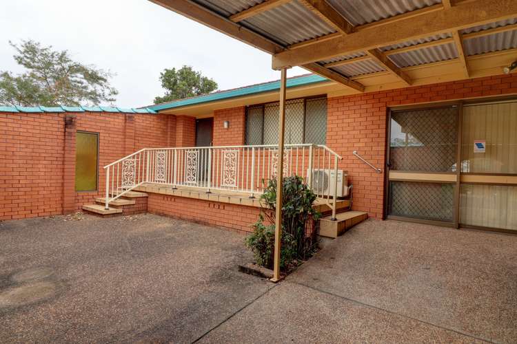 15 Lawrence Cres, West Kempsey NSW 2440