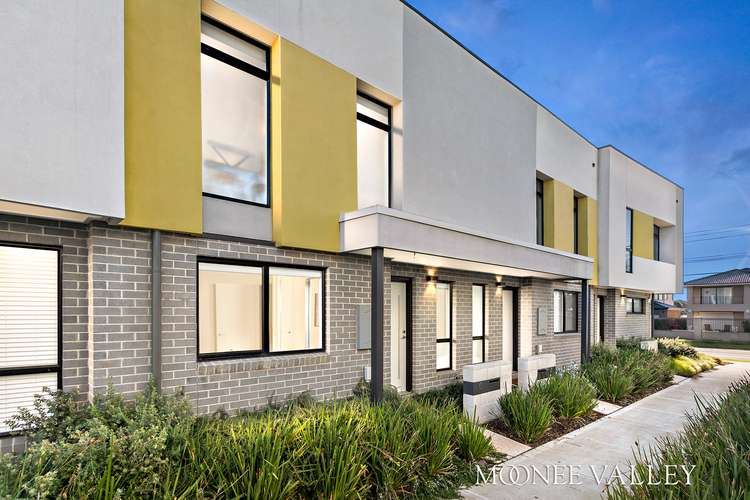 Main view of Homely townhouse listing, 6 Patria Walk, Avondale Heights VIC 3034