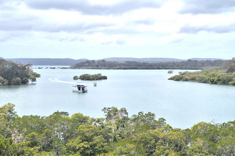 8 Keith St, Macleay Island QLD 4184