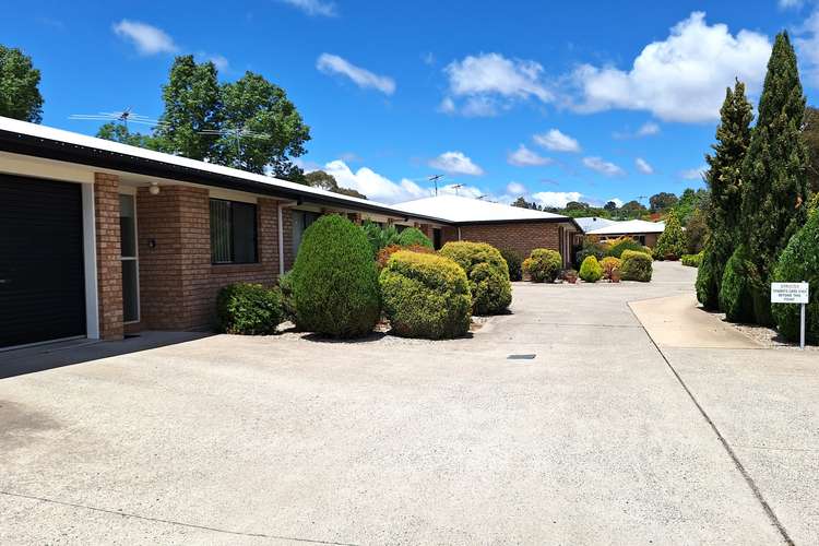 Main view of Homely unit listing, Unit 2/7 Harris St, Stanthorpe QLD 4380