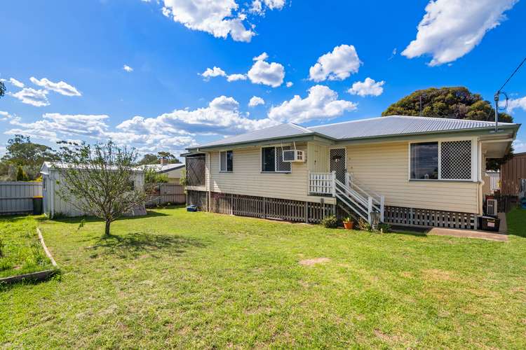 1A Gillam St, Warwick QLD 4370