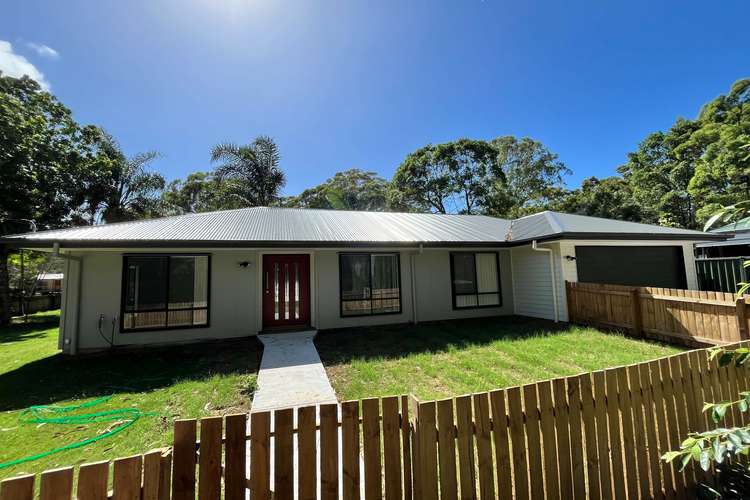 38 Grove Rd, Russell Island QLD 4184