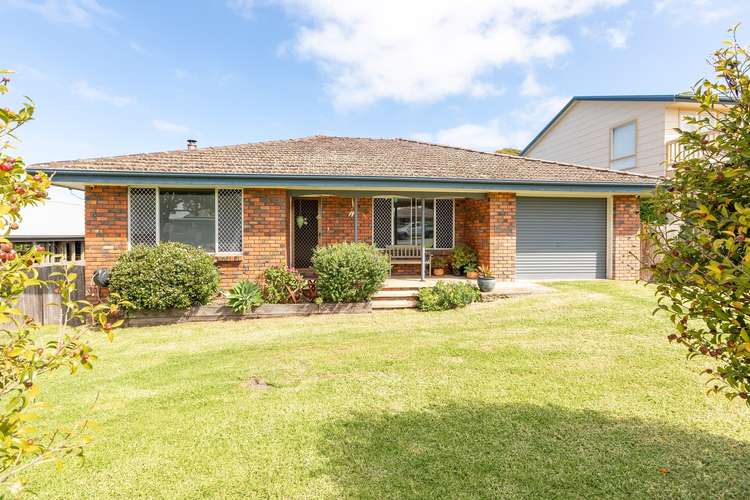 6 Bass St, Eden NSW 2551