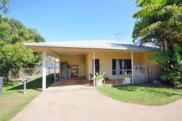 Main view of Homely villa listing, 2/11 Christie Avenue, Nanum QLD 4874