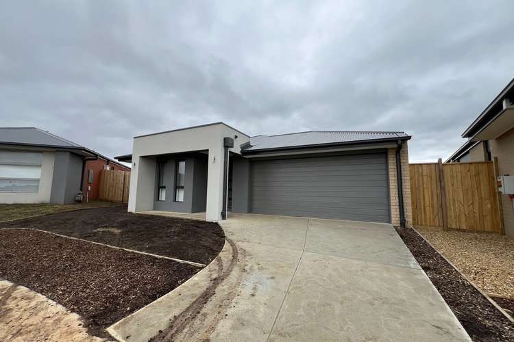 Main view of Homely house listing, 8 Guernsey Ct, Sebastopol VIC 3356