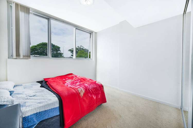 Fifth view of Homely apartment listing, 58/17-21 The Crescent, Fairfield NSW 2165
