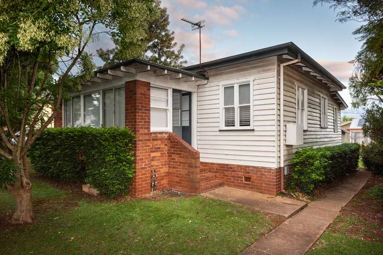 Main view of Homely unit listing, Unit 1/12 Kent St, East Toowoomba QLD 4350