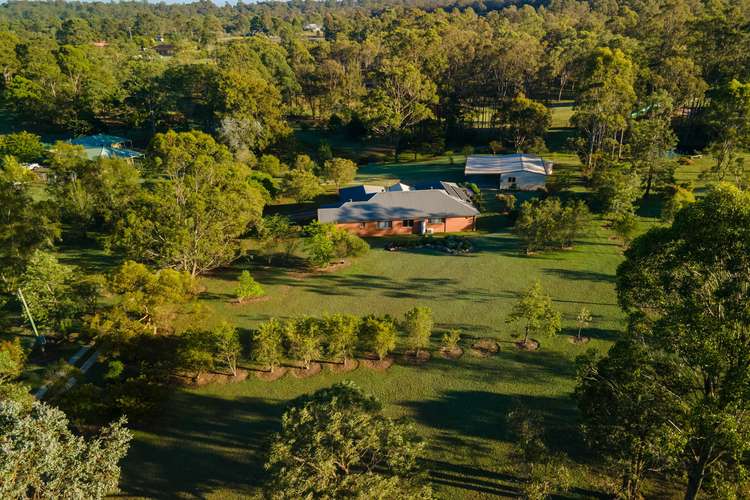 Main view of Homely acreageSemiRural listing, 15 Vintage Row, Branxton NSW 2335