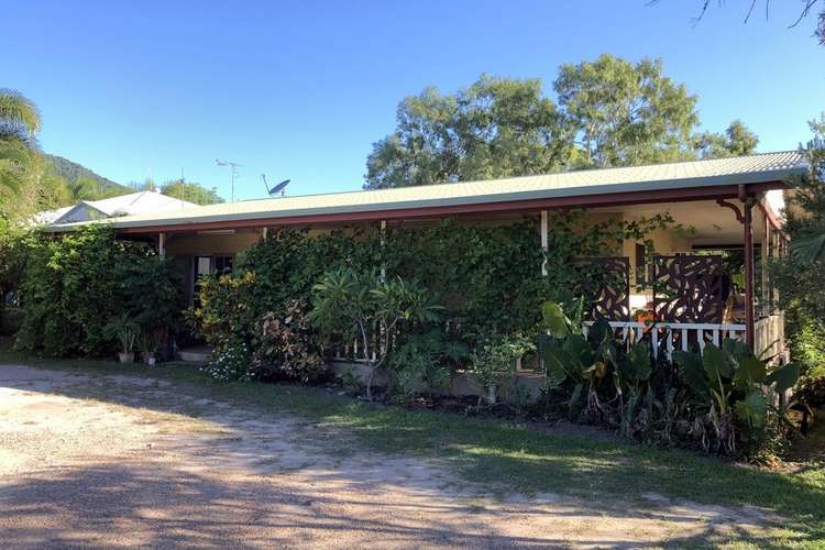 6 Boundary St, Cooktown QLD 4895