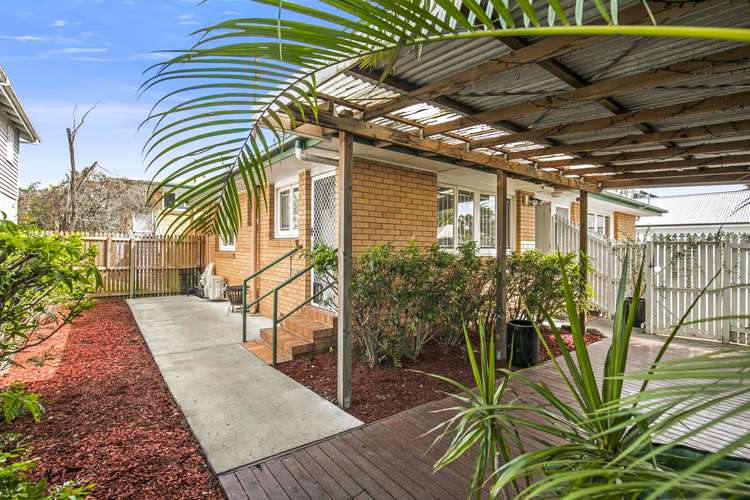 Main view of Homely townhouse listing, Unit 2/78 Kent Rd, Wooloowin QLD 4030