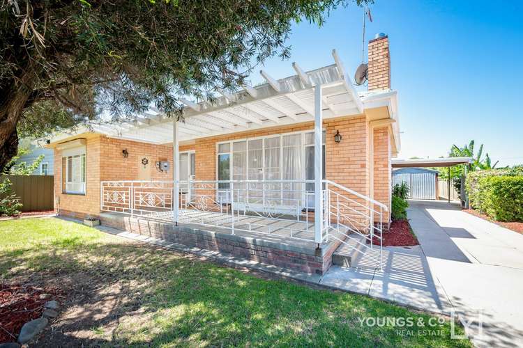 Main view of Homely house listing, 5 Levis St, Shepparton VIC 3630
