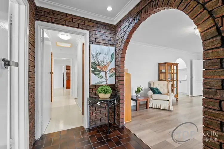 Second view of Homely house listing, 125 Darley Circle, Bull Creek WA 6149