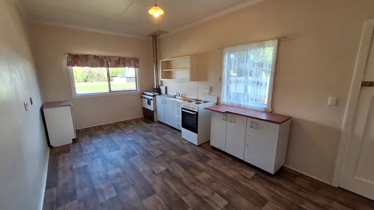 Sixth view of Homely house listing, 73 Railway St, Stanthorpe QLD 4380