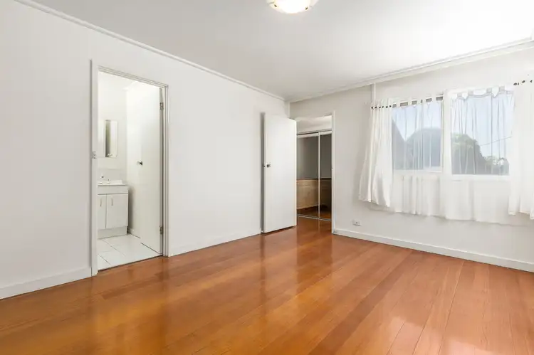 Sixth view of Homely unit listing, 2/3 Hutchison Avenue, Beaumaris VIC 3193
