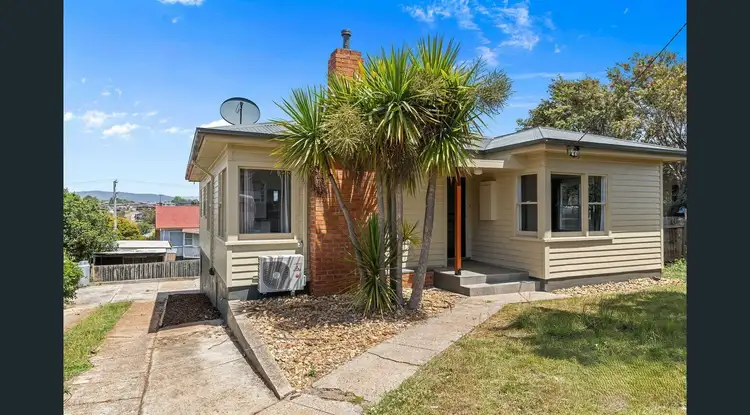 Second view of Homely house listing, 7 Franklin St, Devonport TAS 7310