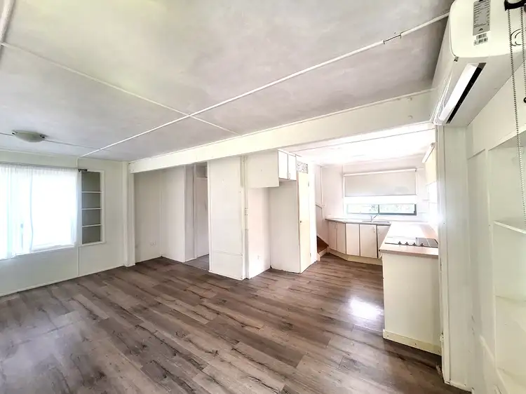 Sixth view of Homely house listing, 17-18 Hilda Cres, Macleay Island QLD 4184