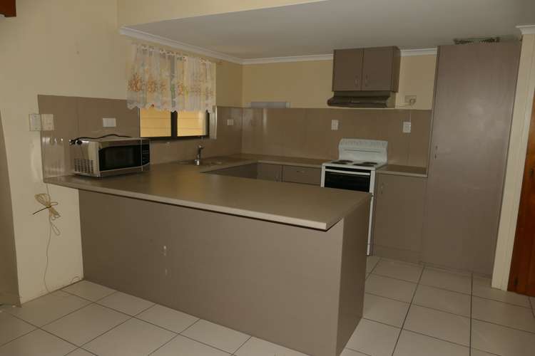 Second view of Homely townhouse listing, 5/160 Victoria Street, Cardwell QLD 4849