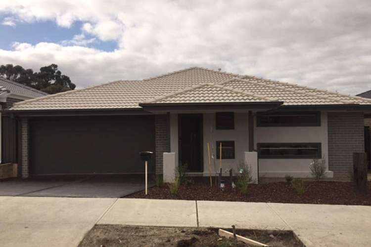 Main view of Homely house listing, 18 Hound Court, Pakenham VIC 3810