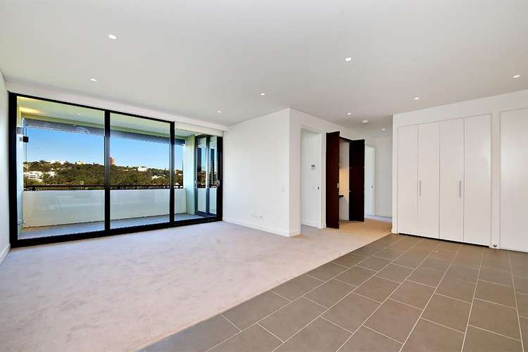 Second view of Homely apartment listing, 505/2 Neild Avenue, Rushcutters Bay NSW 2011
