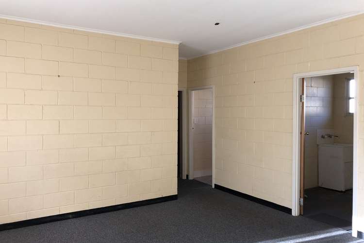 Third view of Homely unit listing, Unit 4/89 Bowen Street, Broken Hill NSW 2880