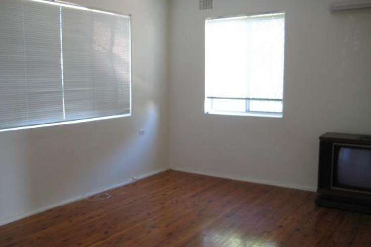 Second view of Homely unit listing, 4/28 George St, Gunnedah NSW 2380