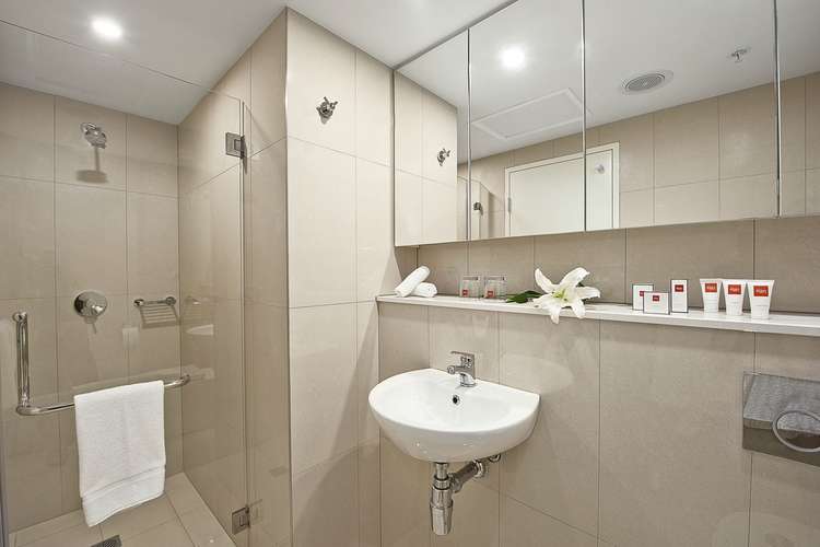 Fifth view of Homely apartment listing, Unit 1510/31-33 Woods Street, Darwin City NT 800