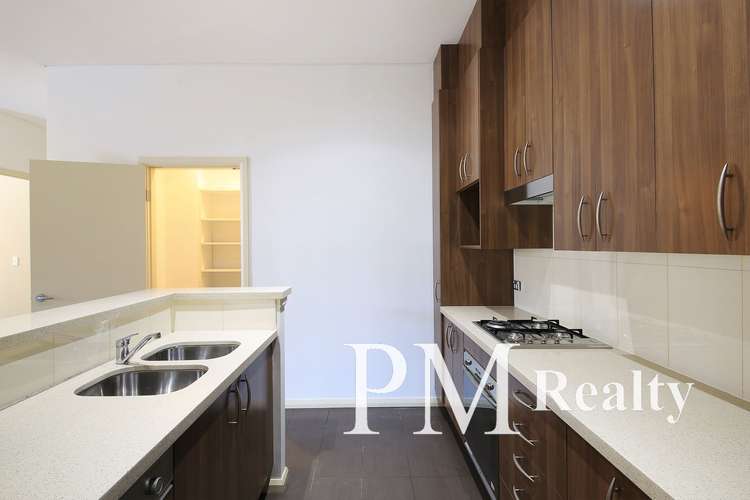 Second view of Homely apartment listing, 10/635 Gardeners Road, Mascot NSW 2020