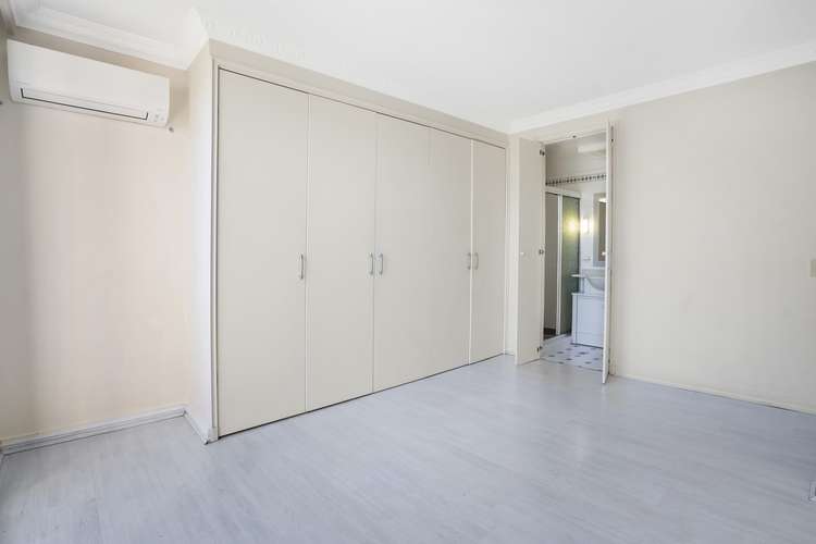 Third view of Homely apartment listing, 18/2 Spruson Street, Neutral Bay NSW 2089