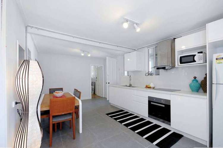 Second view of Homely unit listing, 3/221 Birrell Street, Bronte NSW 2024