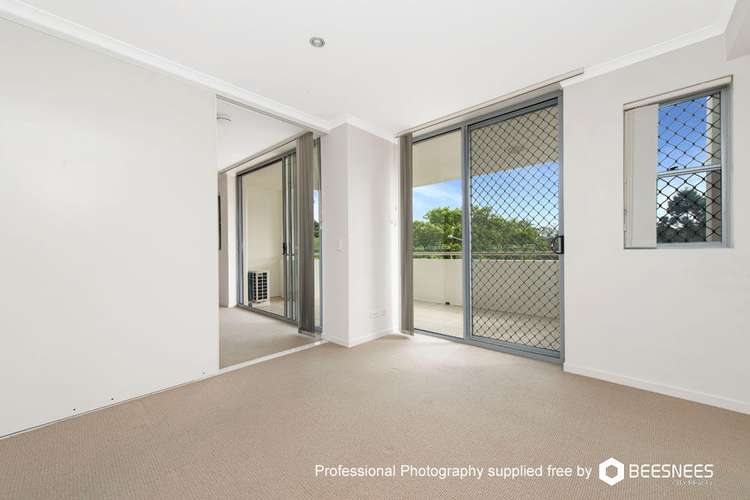 Third view of Homely apartment listing, 23/42 Cordelia Street, South Brisbane QLD 4101