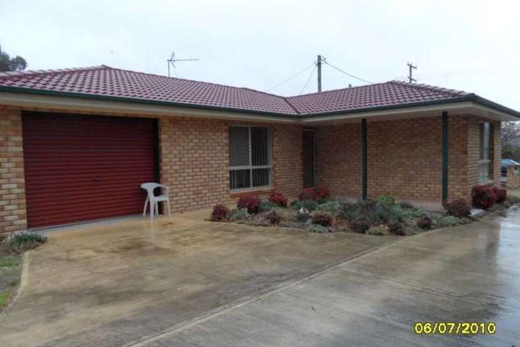 Main view of Homely unit listing, 1/11 Johnson Street, Stanthorpe QLD 4380