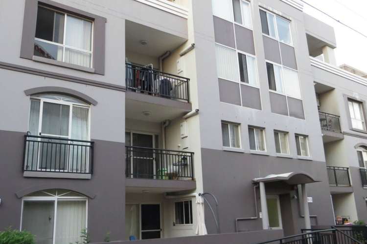 Main view of Homely unit listing, 3/20-24 Premier Street, Kogarah NSW 2217
