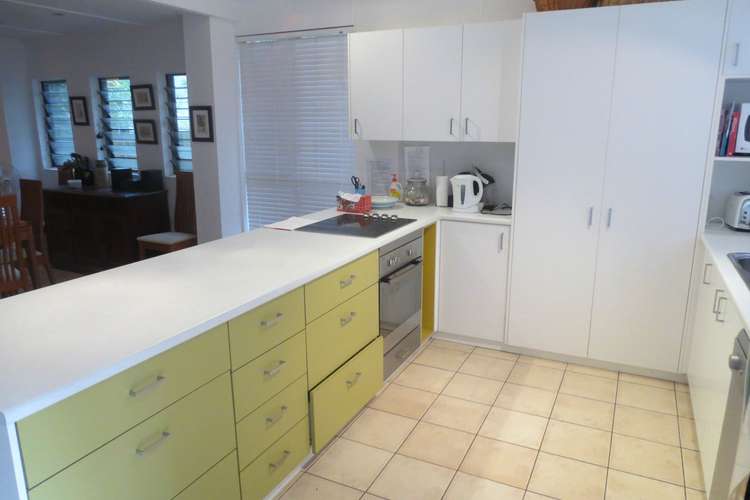 Fifth view of Homely unit listing, 2/9 Nebula Street, Sunshine Beach QLD 4567