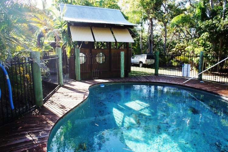 Fourth view of Homely house listing, 2 Sentinel Court, Cooloola Cove QLD 4580