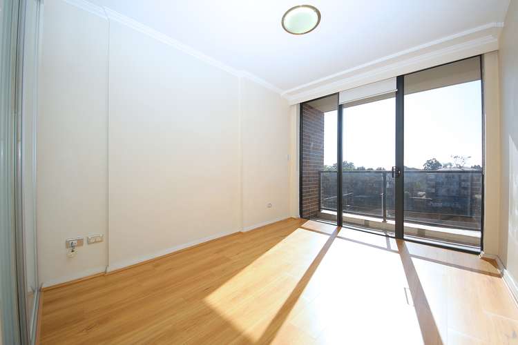 Fifth view of Homely unit listing, 138/1 Brown St, Ashfield NSW 2131