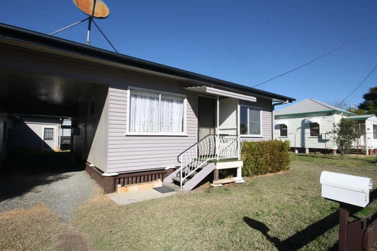 Request more photos of 2/5 Stacey St, Warwick QLD 4370