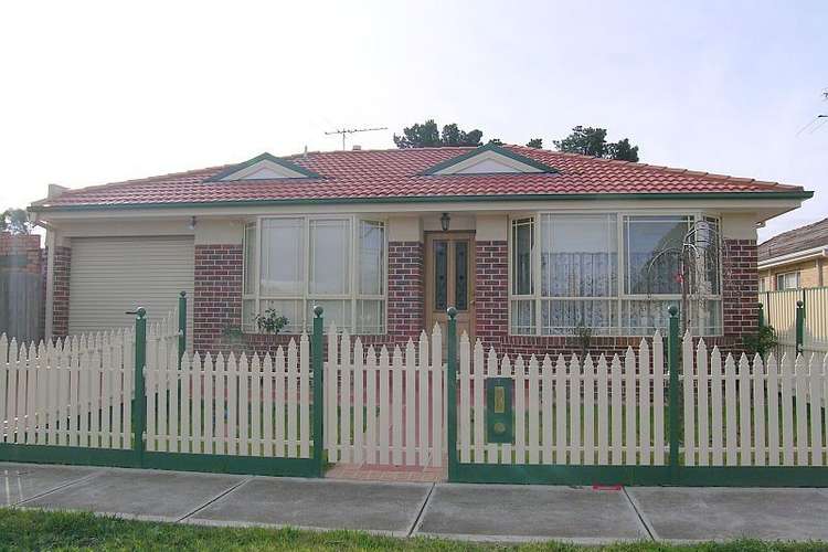 Main view of Homely unit listing, 1/32 Robson Avenue, Avondale Heights VIC 3034