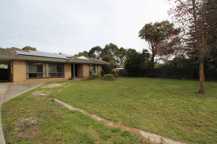 4 Hillview Rd, Brown Hill VIC 3350