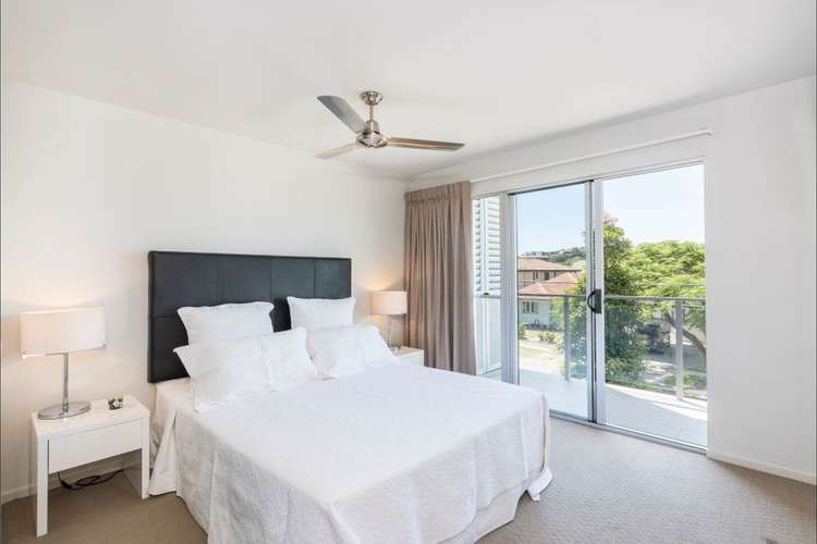 Third view of Homely apartment listing, 7/2 Barramul St, Bulimba QLD 4171