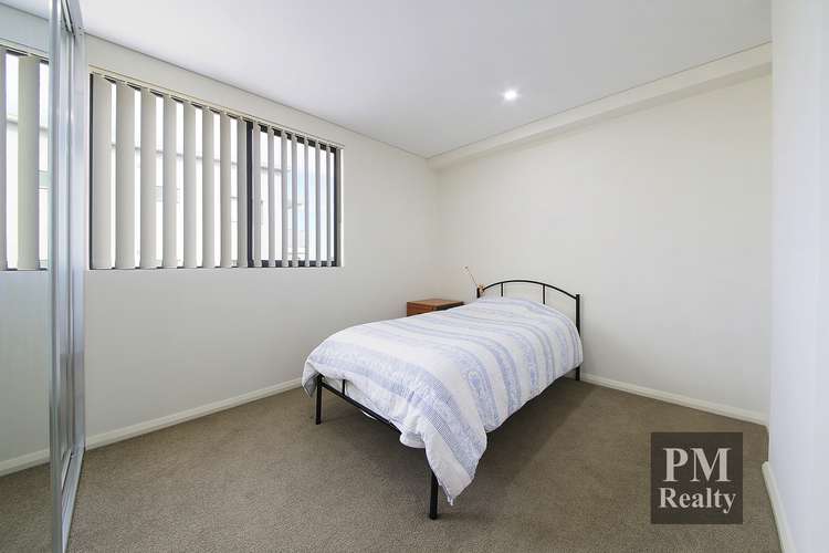 Third view of Homely apartment listing, 12/118 Adderton Road, Carlingford NSW 2118
