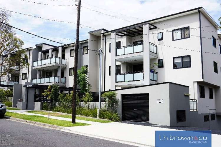 Main view of Homely unit listing, 14/27-31 Reynolds Ave, Bankstown NSW 2200