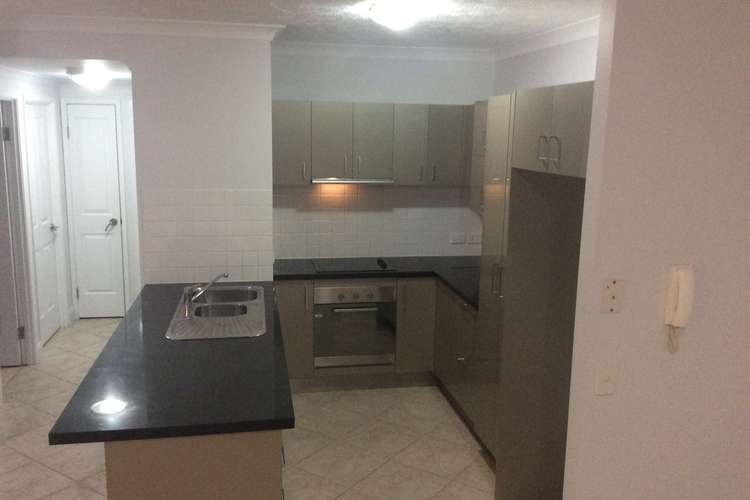 Fifth view of Homely unit listing, 100 Ninth Avenue, Railway Estate QLD 4810