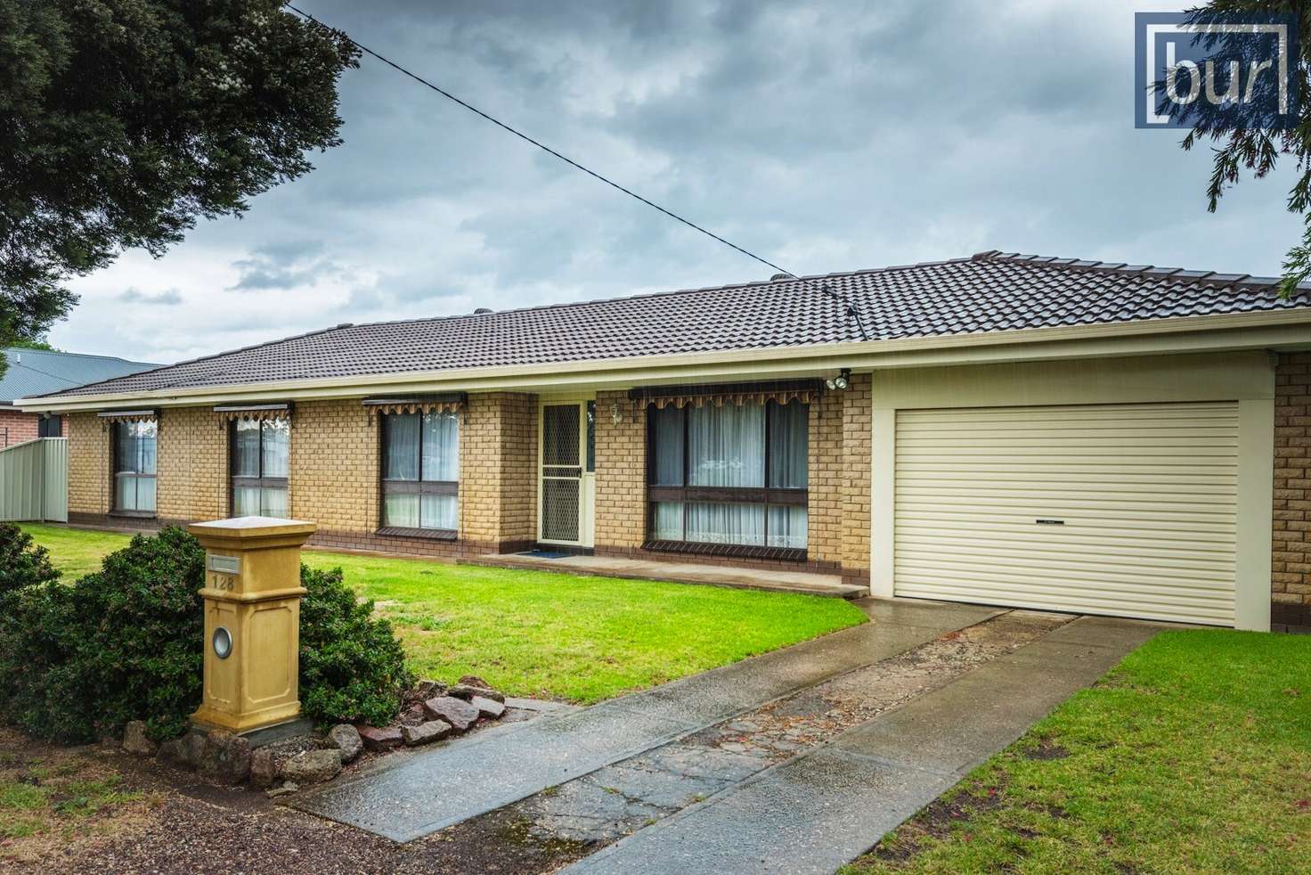 Main view of Homely house listing, 128 Hawdon Ct, Howlong NSW 2643