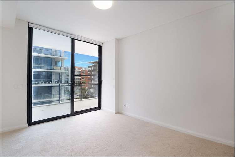 Third view of Homely apartment listing, 613/16 Baywater Drive, Wentworth Point NSW 2127