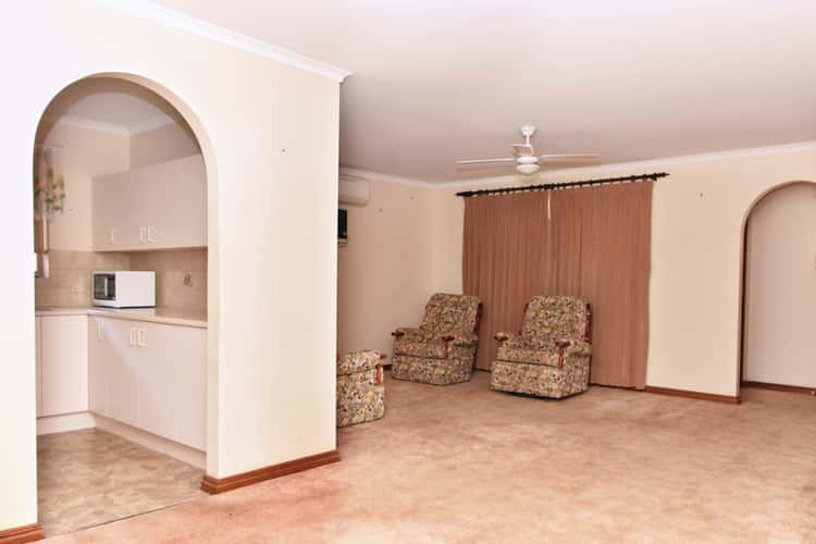 Main view of Homely unit listing, 2/4 War Memorial Dr, Balaklava SA 5461